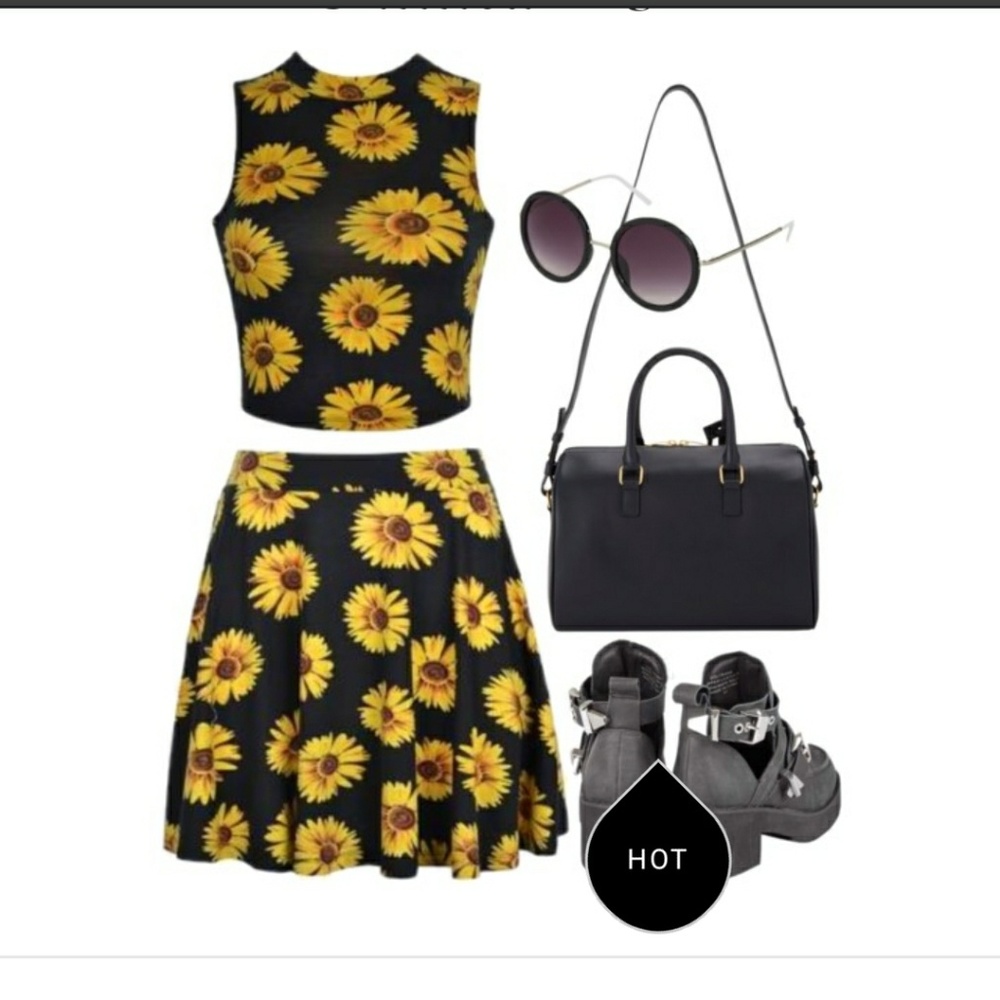 🌻Sunflower Skater Skirt + Turtleneck Crop Top🌻